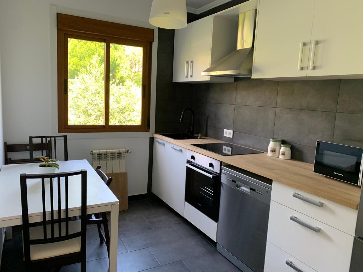 Апартаменти A Casa Vermella Con Jardin A 10 Minutos De Santiago De Compostela Ortono Екстер'єр фото